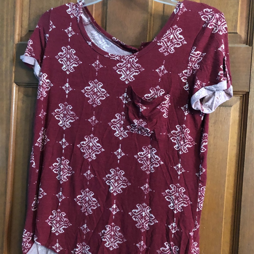 Size XS cute T shirt !